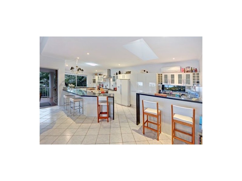 13 Jenyor Street, Coolum Beach QLD 4573