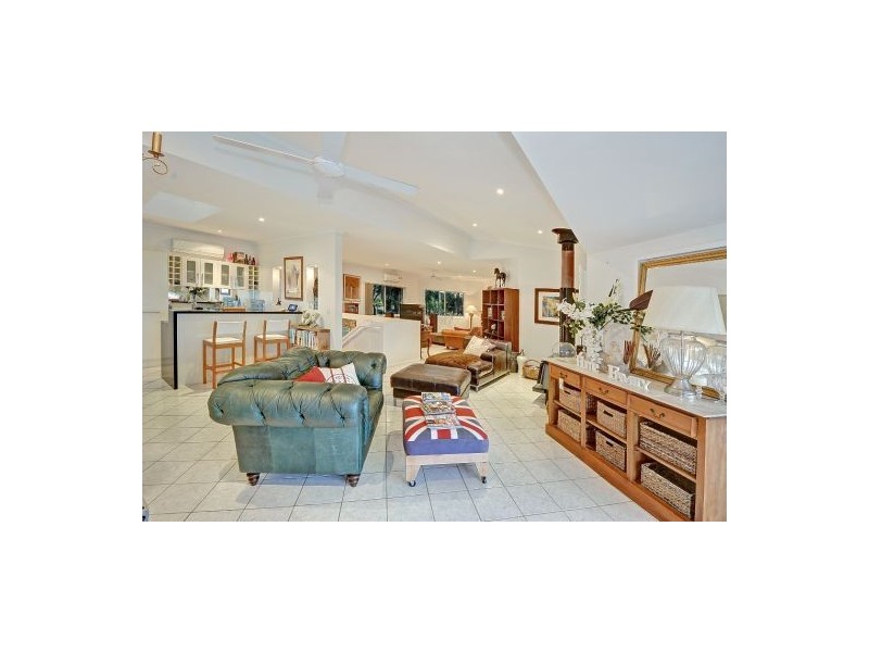 13 Jenyor Street, Coolum Beach QLD 4573