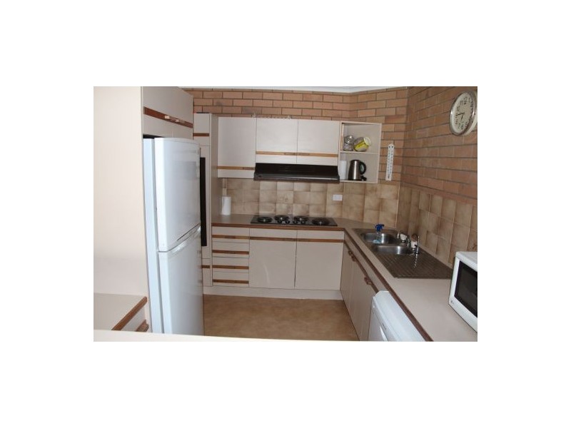 Apt 14 ‘Humzy Villas’, 77 Bradman Avenue, Maroochydore QLD 4558