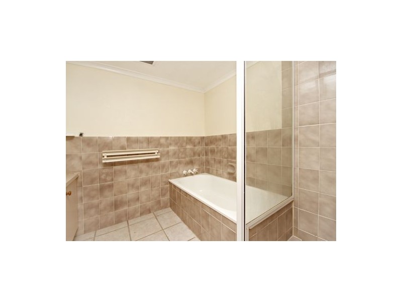 2 Humzy Villa’ 77 Bradman Ave, Maroochydore QLD 4558