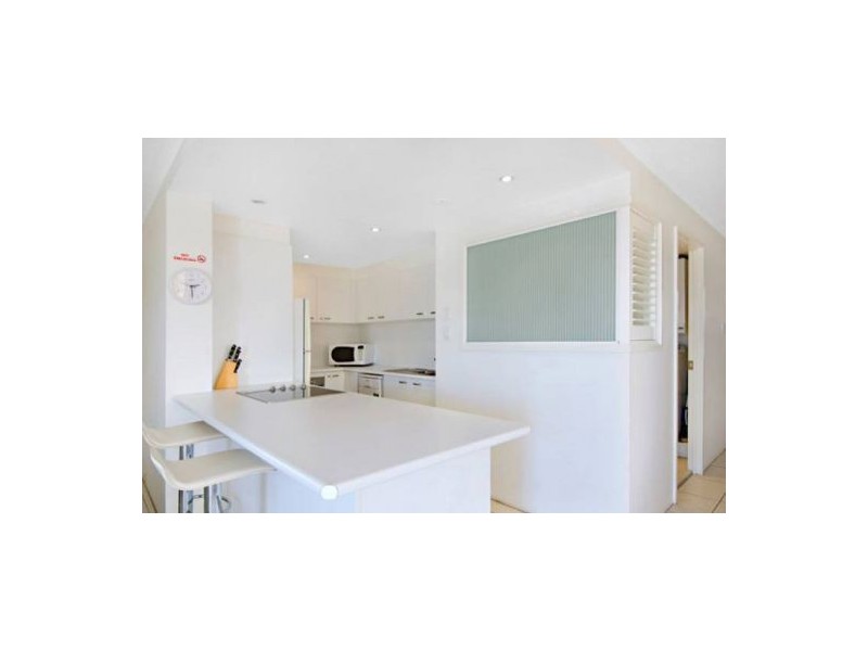 Apt 42 Beachfront Towers, 4 Aerodrome Road, Maroochydore QLD 4558