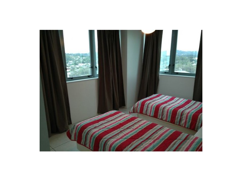 Apt 42 Beachfront Towers, 4 Aerodrome Road, Maroochydore QLD 4558