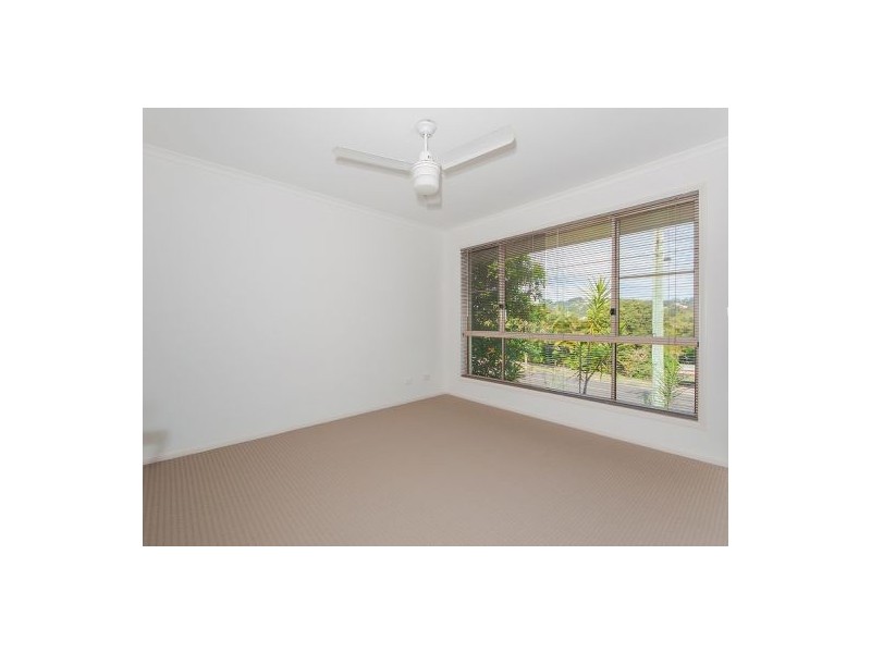 25 Orlando Crescent, Kuluin QLD 4558