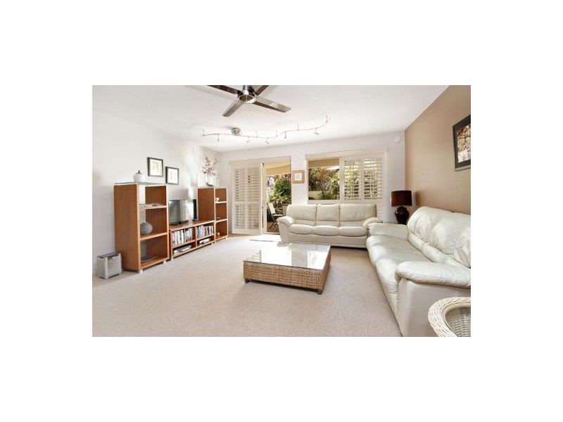6 ‘Camargue’ 52 Alexandra Pde, Maroochydore QLD 4558