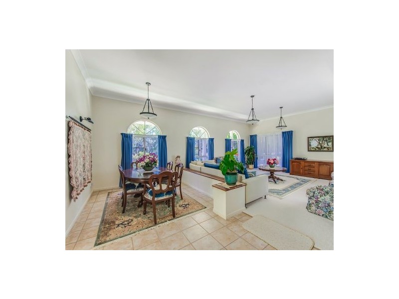 17 Twin Waters Drive, Twin Waters QLD 4564