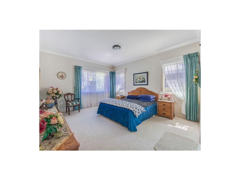 17 Twin Waters Drive, Twin Waters QLD 4564