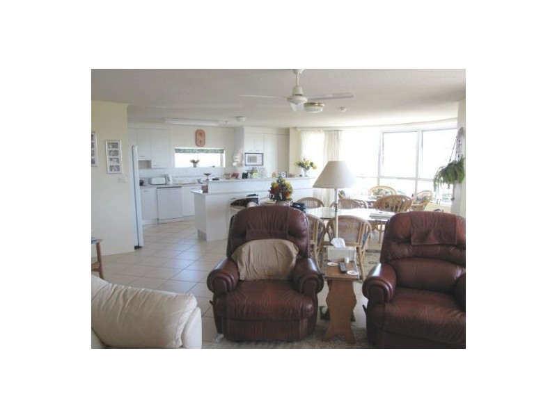 Apt 15 ‘Chateau Royale’, 19 Memorial Avenue, Maroochydore QLD 4558