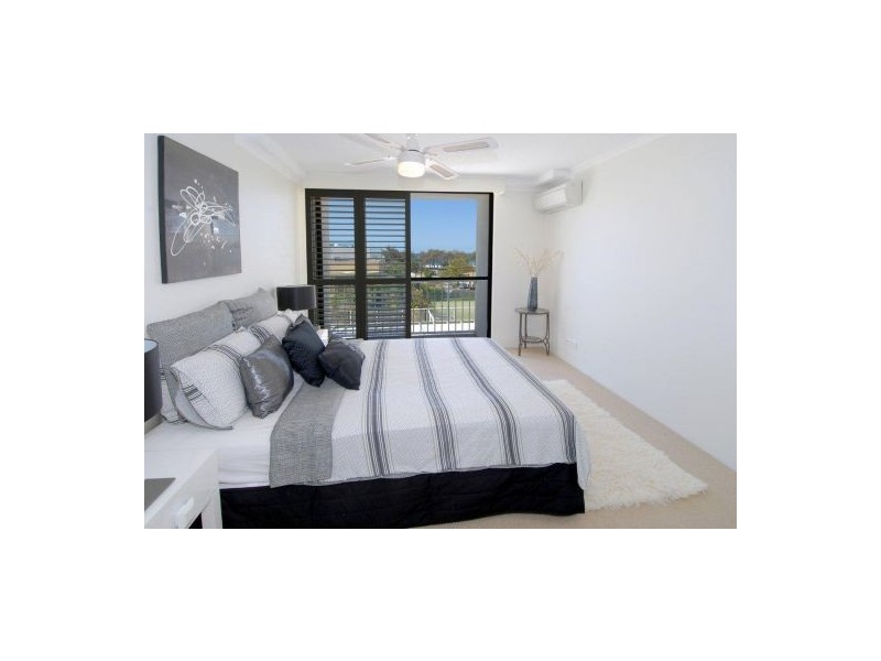 18 ‘Elouera Tower’ 81 Sixth Avenue, Maroochydore QLD 4558