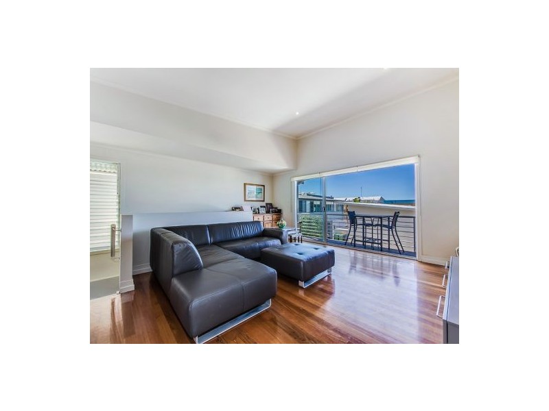 Apt 6 ‘By The Beach’ 15 Juan Street, Alexandra Headland QLD 4572