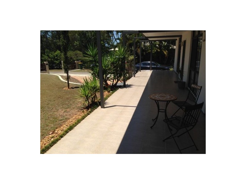 63 Railway Parade, Glass House Mountains QLD 4518
