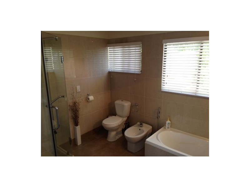 63 Railway Parade, Glass House Mountains QLD 4518