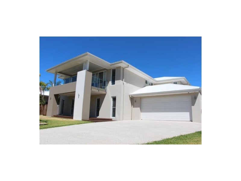 37 Moorings Circuit, Twin Waters QLD 4564