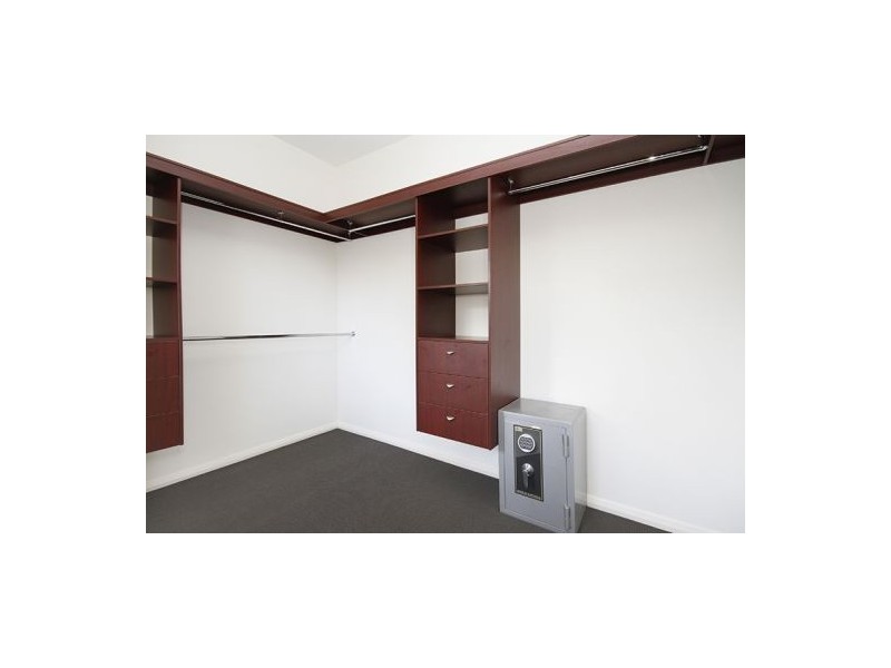 6 Olympic Lane, Pelican Waters QLD 4551