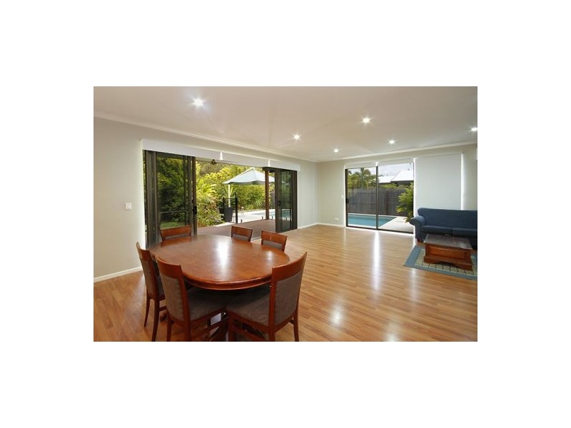 2 Palmyra Crescent, Buderim QLD 4556