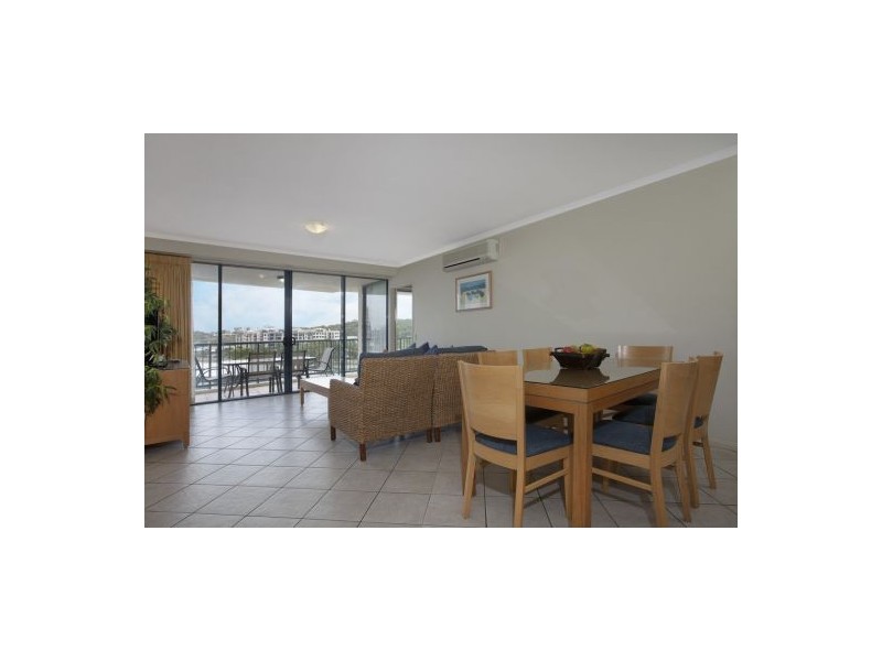 Unit 511 ‘Newport at Seaforth’, 102 Alexandra Parade, Alexandra Headland QLD 4572