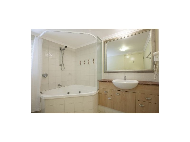 Unit 511 ‘Newport at Seaforth’, 102 Alexandra Parade, Alexandra Headland QLD 4572