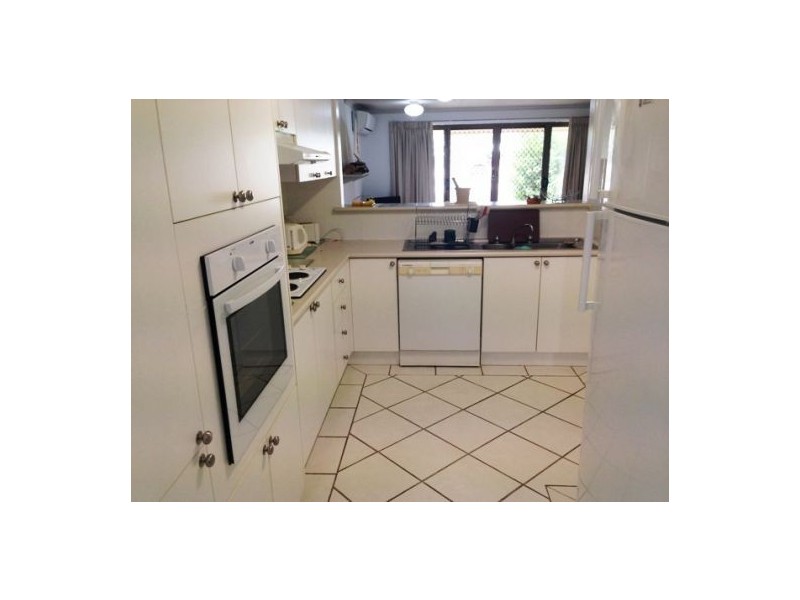 6/2 Broadmeadows Road, Maroochydore QLD 4558