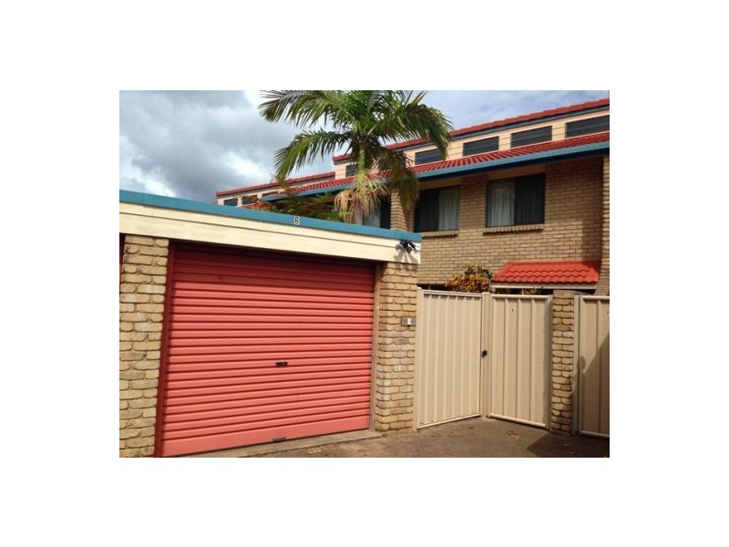 6/2 Broadmeadows Road, Maroochydore QLD 4558