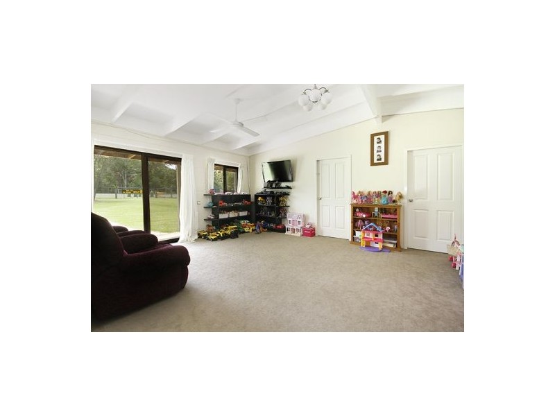 273 Glenview Road, Glenview QLD 4553