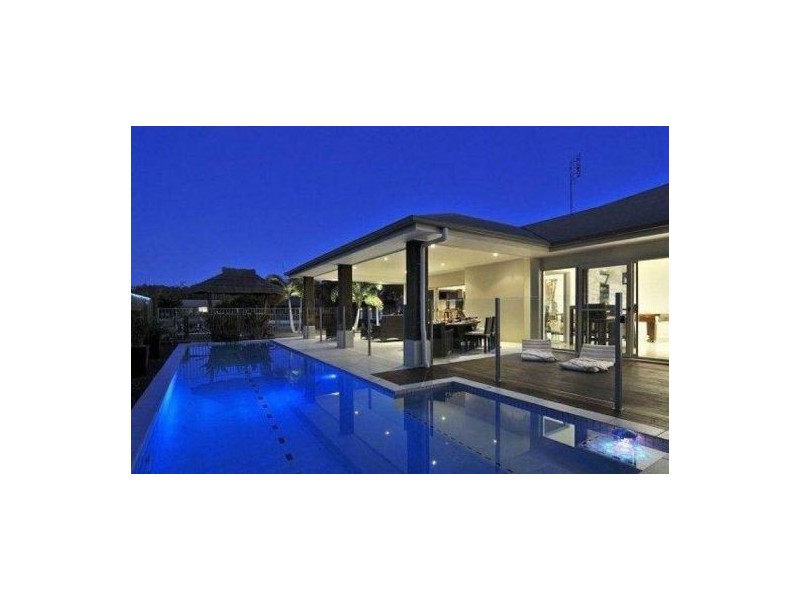 102 Maroochy Waters Drive, Maroochydore QLD 4558
