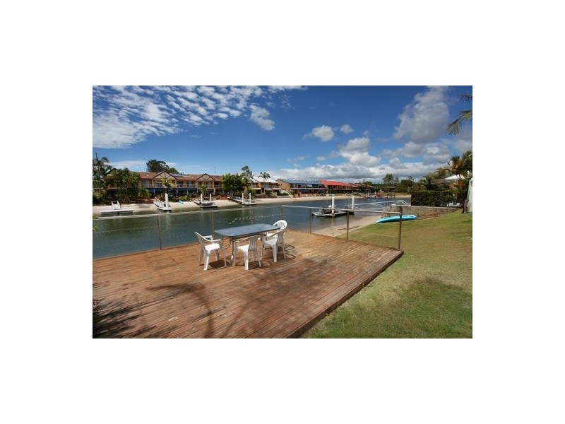 33 Schirrmann Drive, Maroochydore QLD 4558