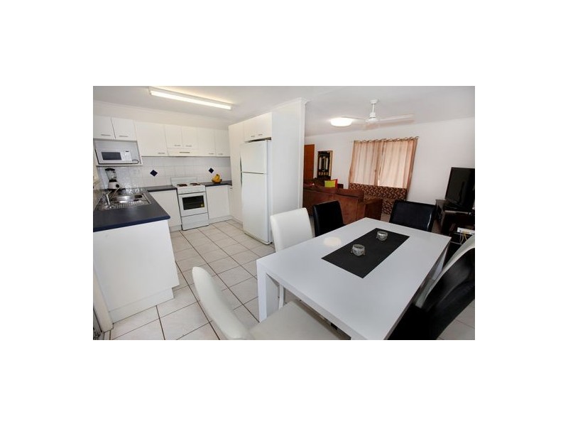 33 Schirrmann Drive, Maroochydore QLD 4558