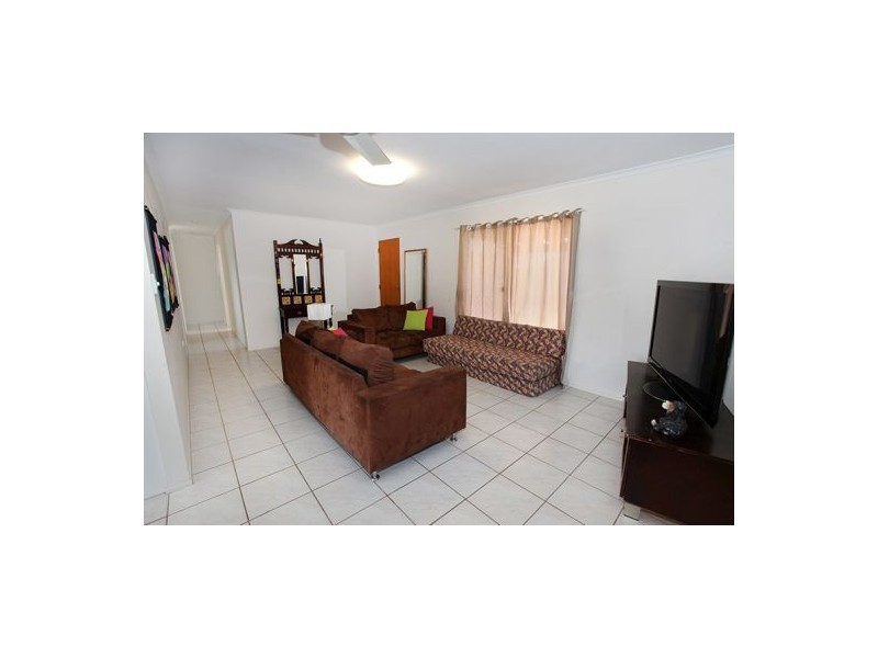 33 Schirrmann Drive, Maroochydore QLD 4558