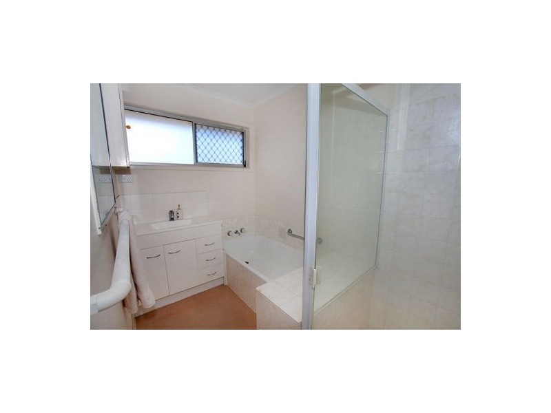 33 Schirrmann Drive, Maroochydore QLD 4558
