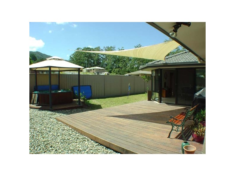 4 Blue Wren Close, Coffs Harbour NSW 2450