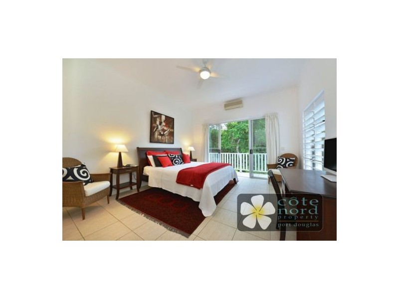 Villa 3, Beach Villas 56-58 Garrick St, Port Douglas QLD 4877