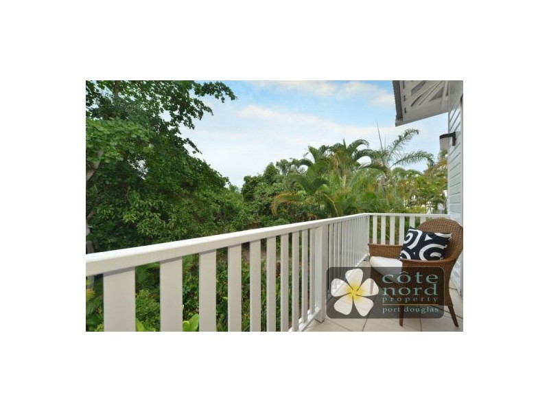 Villa 3, Beach Villas 56-58 Garrick St, Port Douglas QLD 4877
