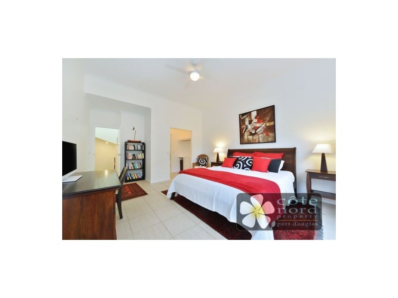 Villa 3, Beach Villas 56-58 Garrick St, Port Douglas QLD 4877