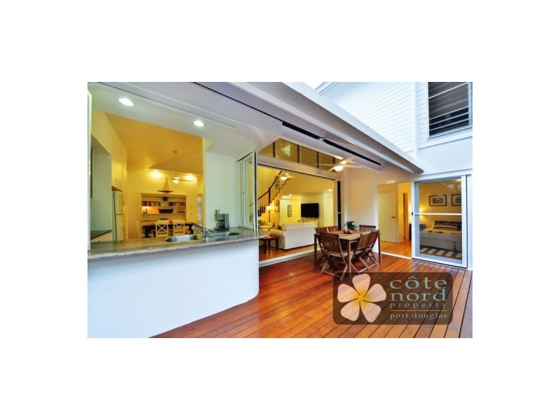 Villa 3, Beach Villas 56-58 Garrick St, Port Douglas QLD 4877