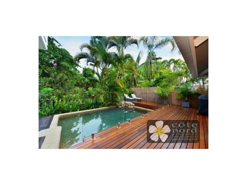 Villa 3, Beach Villas 56-58 Garrick St, Port Douglas QLD 4877
