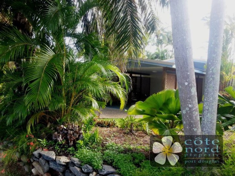 15 Agincourt Street, Port Douglas QLD 4877