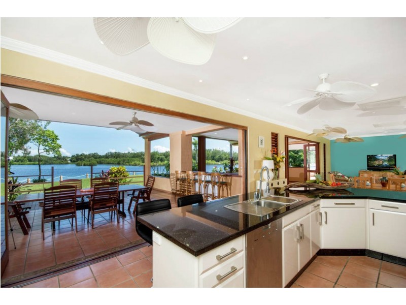 Port Douglas QLD 4877