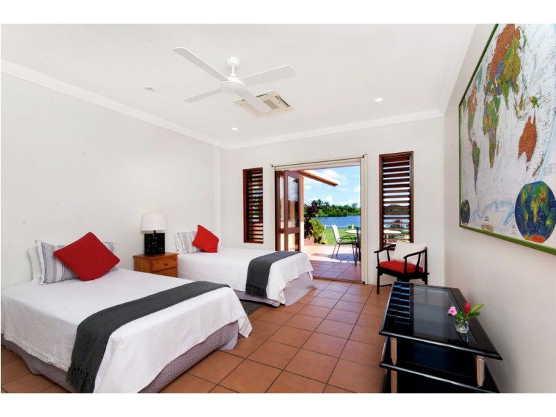 Port Douglas QLD 4877