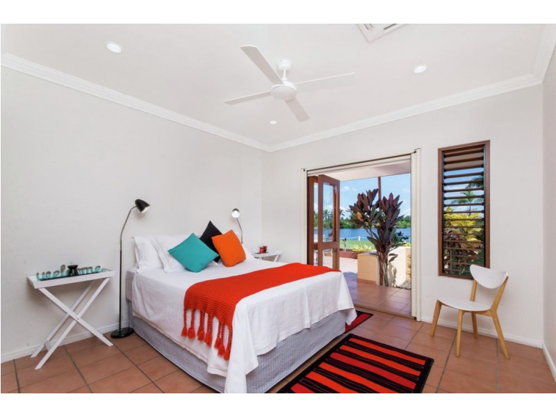 Port Douglas QLD 4877