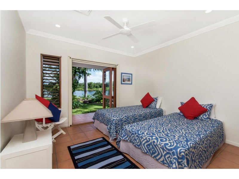 Port Douglas QLD 4877