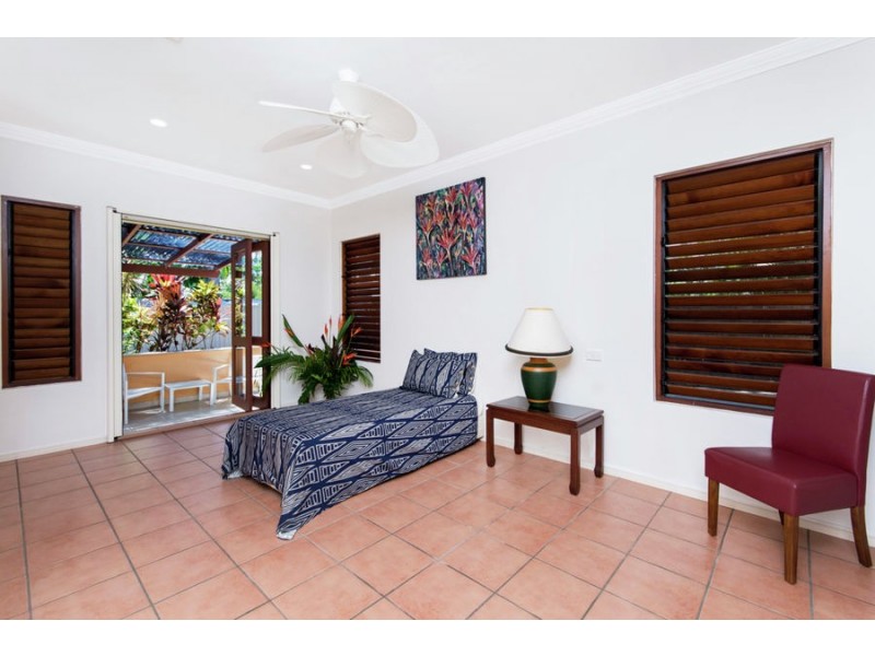 Port Douglas QLD 4877