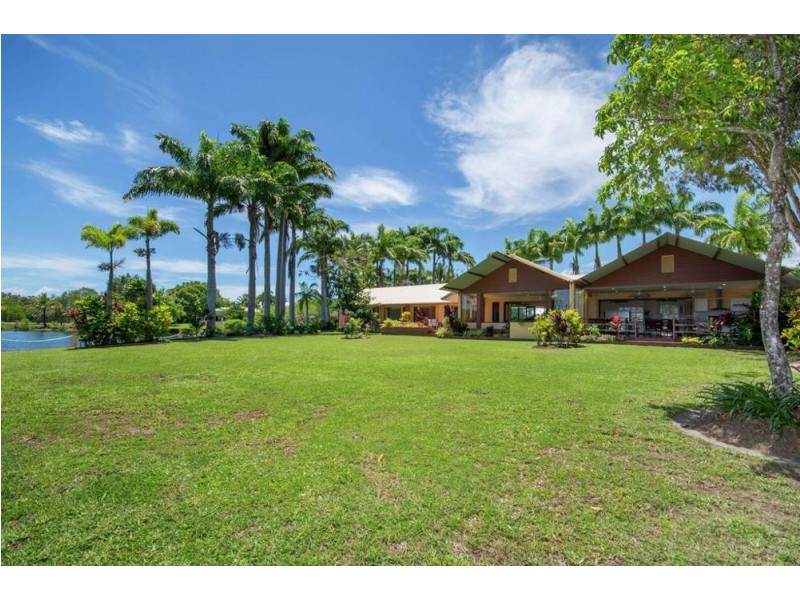 Port Douglas QLD 4877