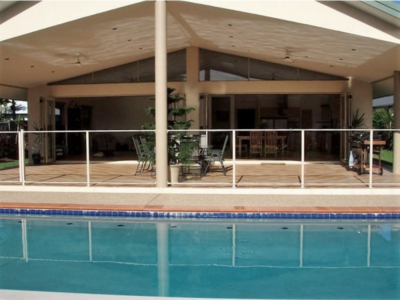 Port Douglas QLD 4877