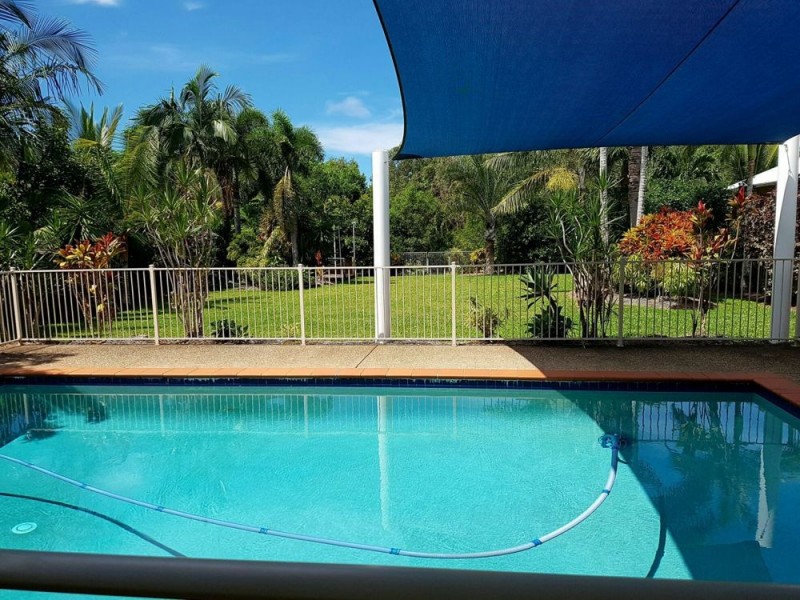 Port Douglas QLD 4877