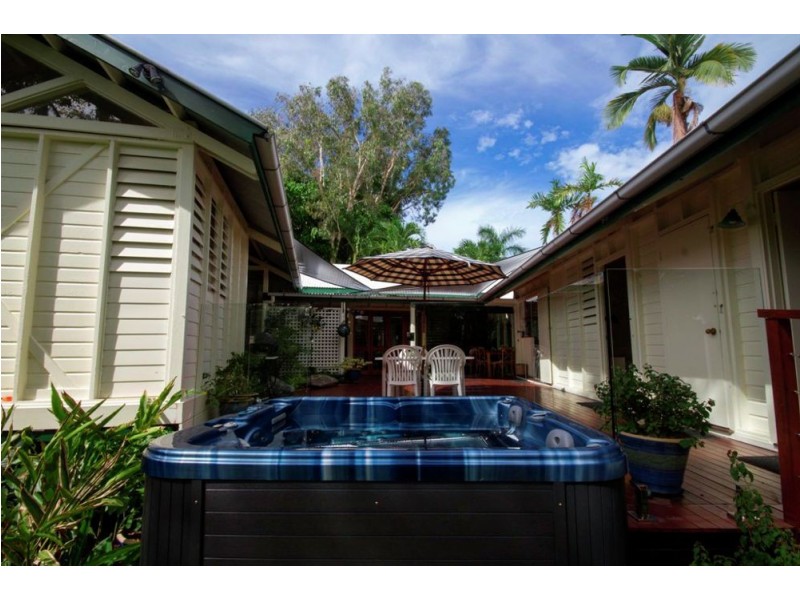 Port Douglas QLD 4877