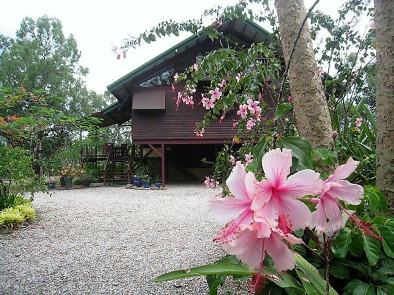 11 Chooks Ridge, Shannonvale, Port Douglas QLD 4877