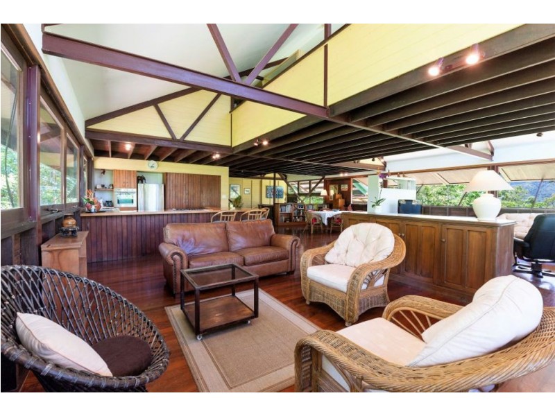 11 Chooks Ridge, Shannonvale, Port Douglas QLD 4877