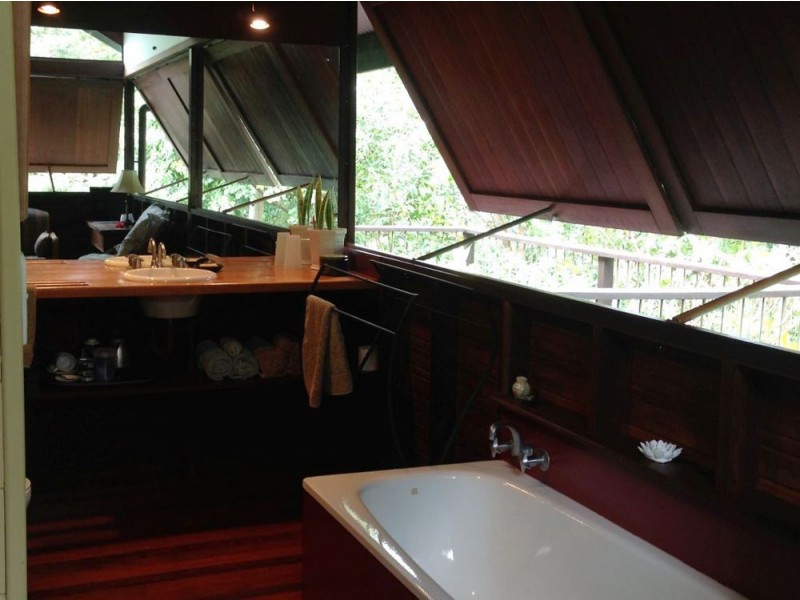 11 Chooks Ridge, Shannonvale, Port Douglas QLD 4877