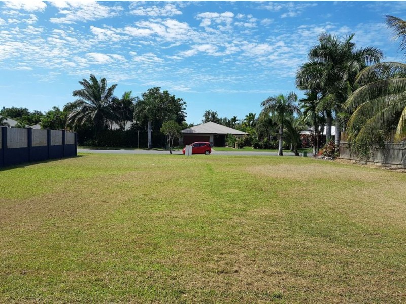 30 Ulysses Avenue, Port Douglas QLD 4877