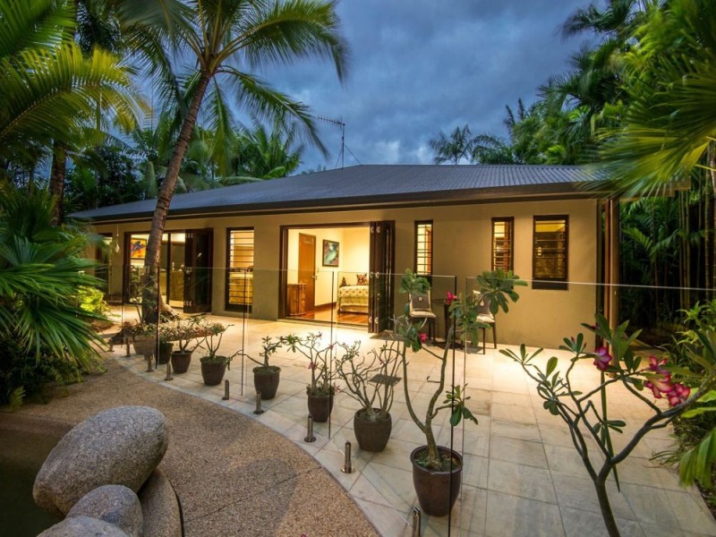 Port Douglas QLD 4877