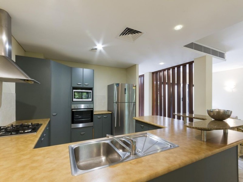 Villa 11/18-28 St Crispin’s Avenue, Port Douglas QLD 4877